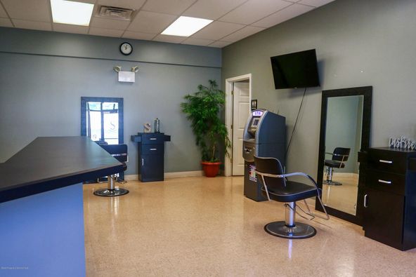 780 Rt 6 Scranton Cdle Highway, Jermyn, PA 18433